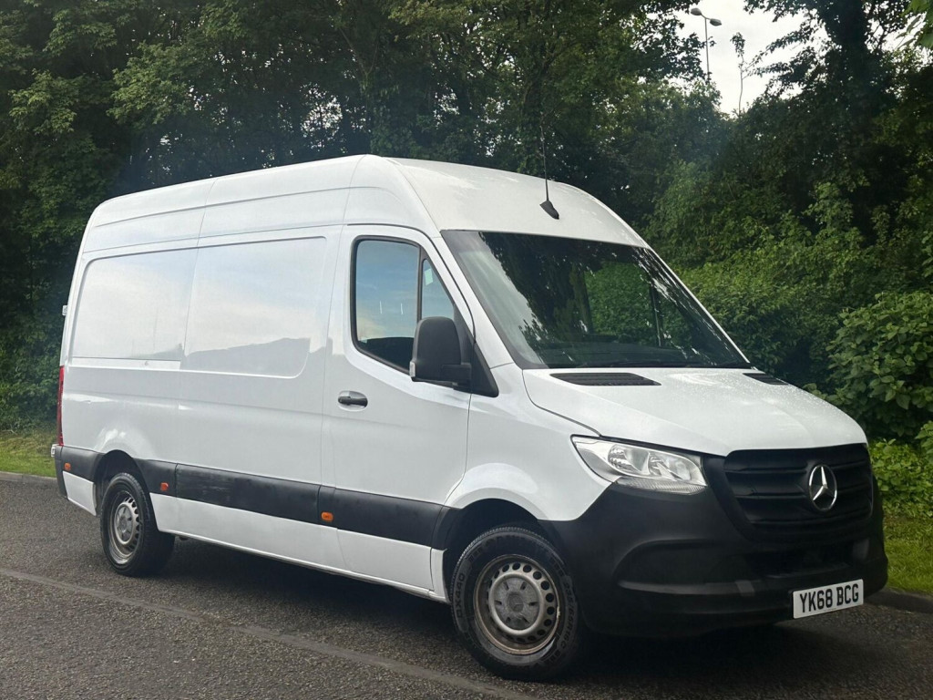 View MERCEDES-BENZ SPRINTER 2.1 314 CDI RWD L2 H1 Euro 6 5dr