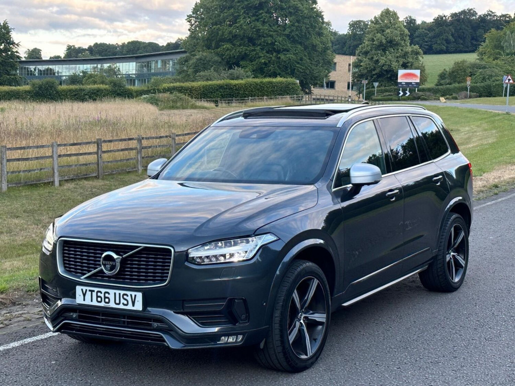 VOLVO XC90