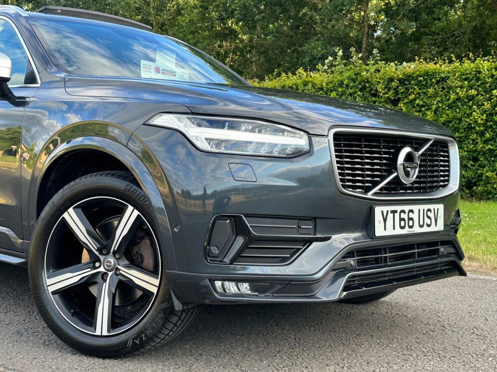 VOLVO XC90
