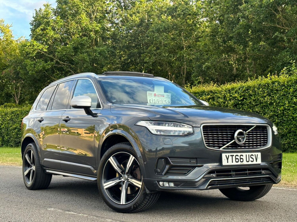 VOLVO XC90