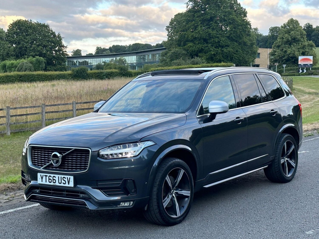 VOLVO XC90