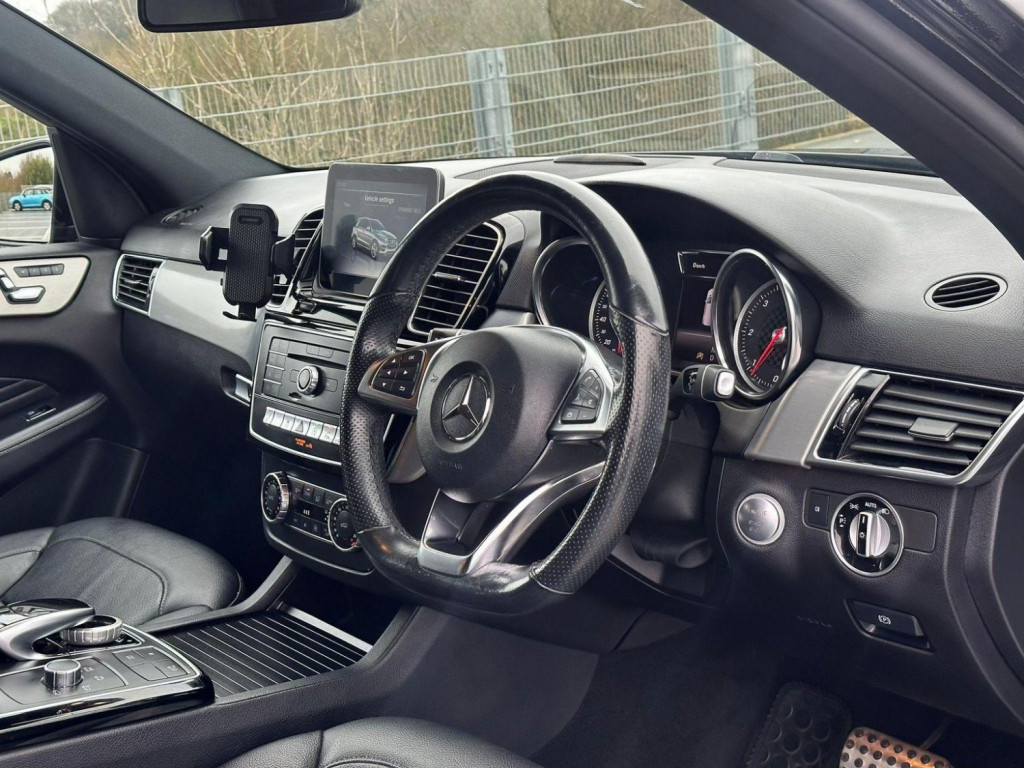 MERCEDES-BENZ GLE CLASS