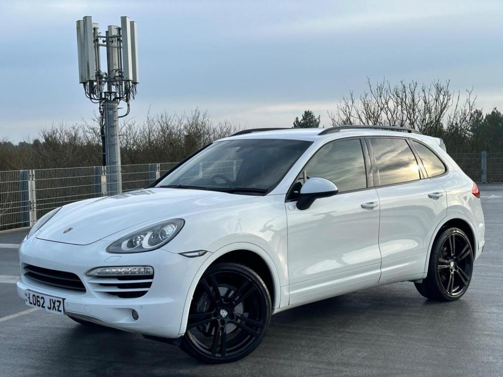 PORSCHE CAYENNE