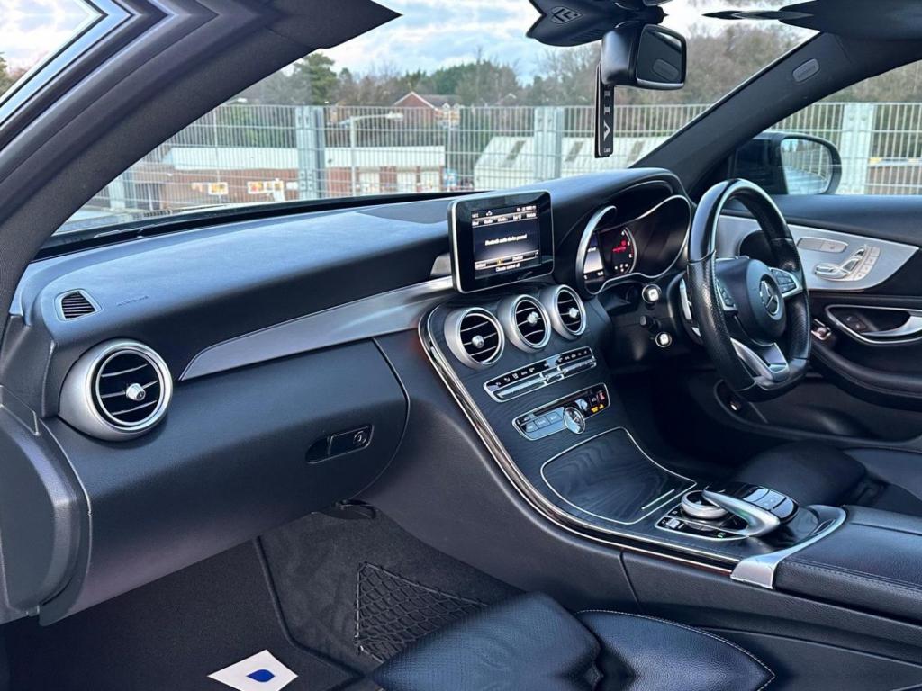 MERCEDES-BENZ C CLASS