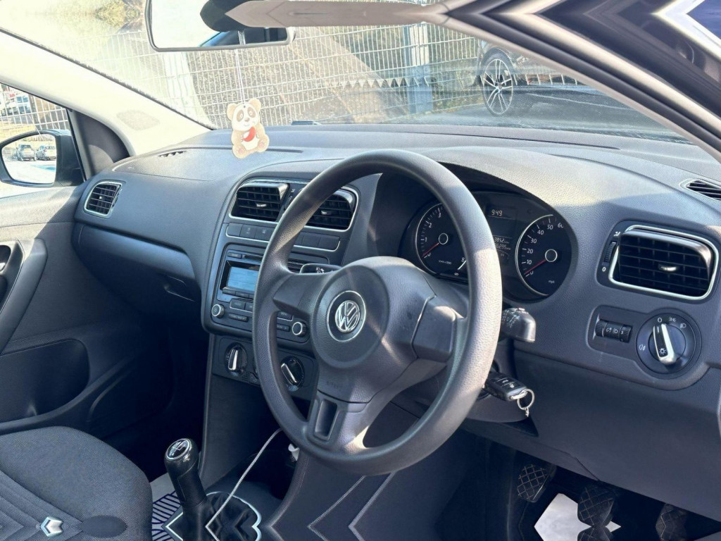 View VOLKSWAGEN POLO 1.4 SE Euro 5 5dr