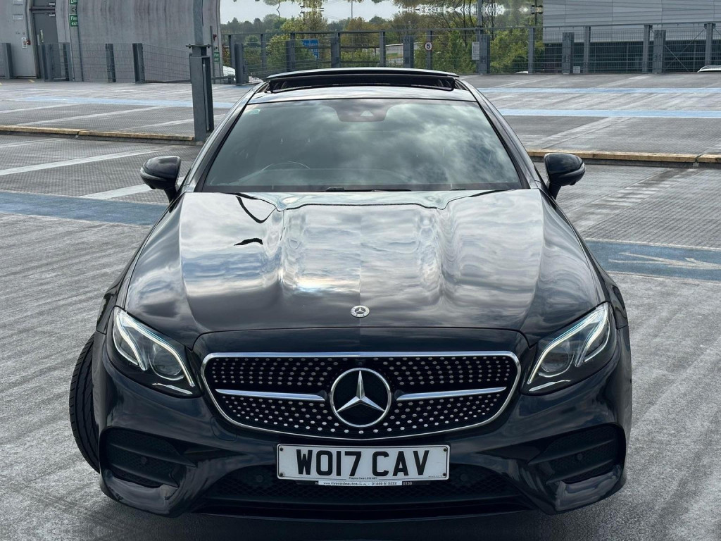 MERCEDES-BENZ E CLASS