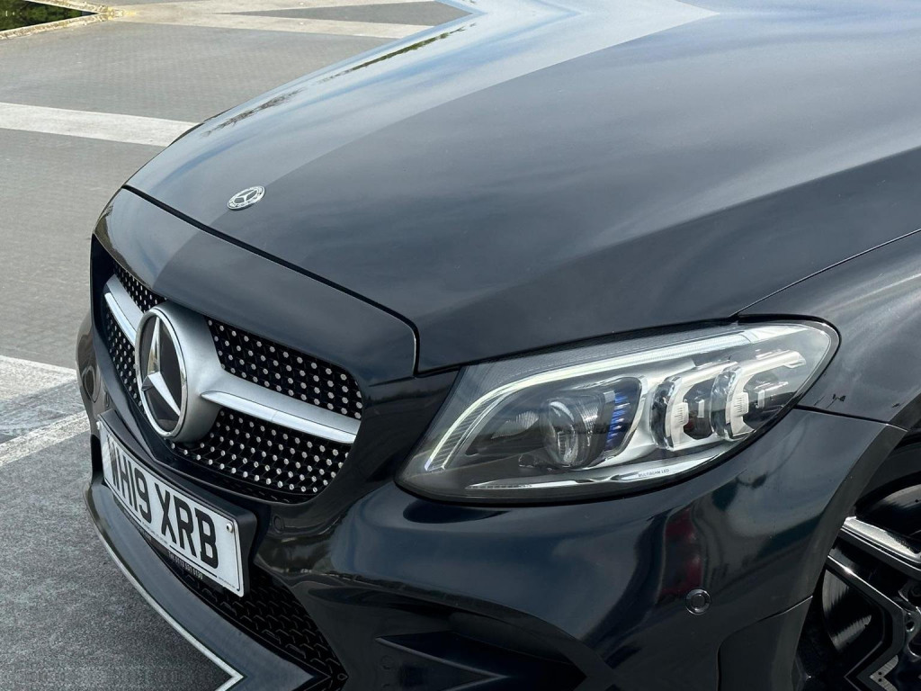 MERCEDES-BENZ C CLASS