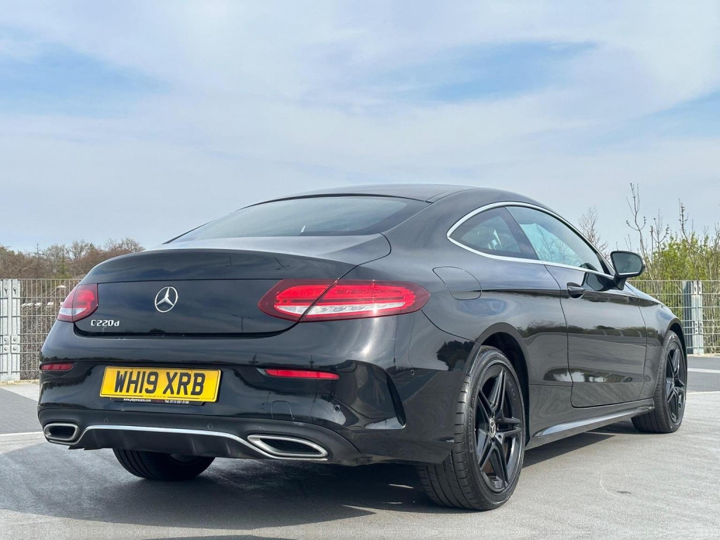 MERCEDES-BENZ C CLASS