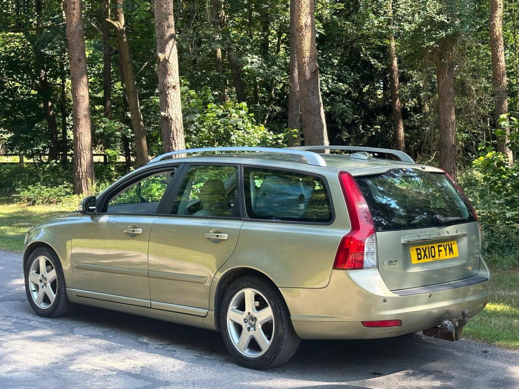 VOLVO V50