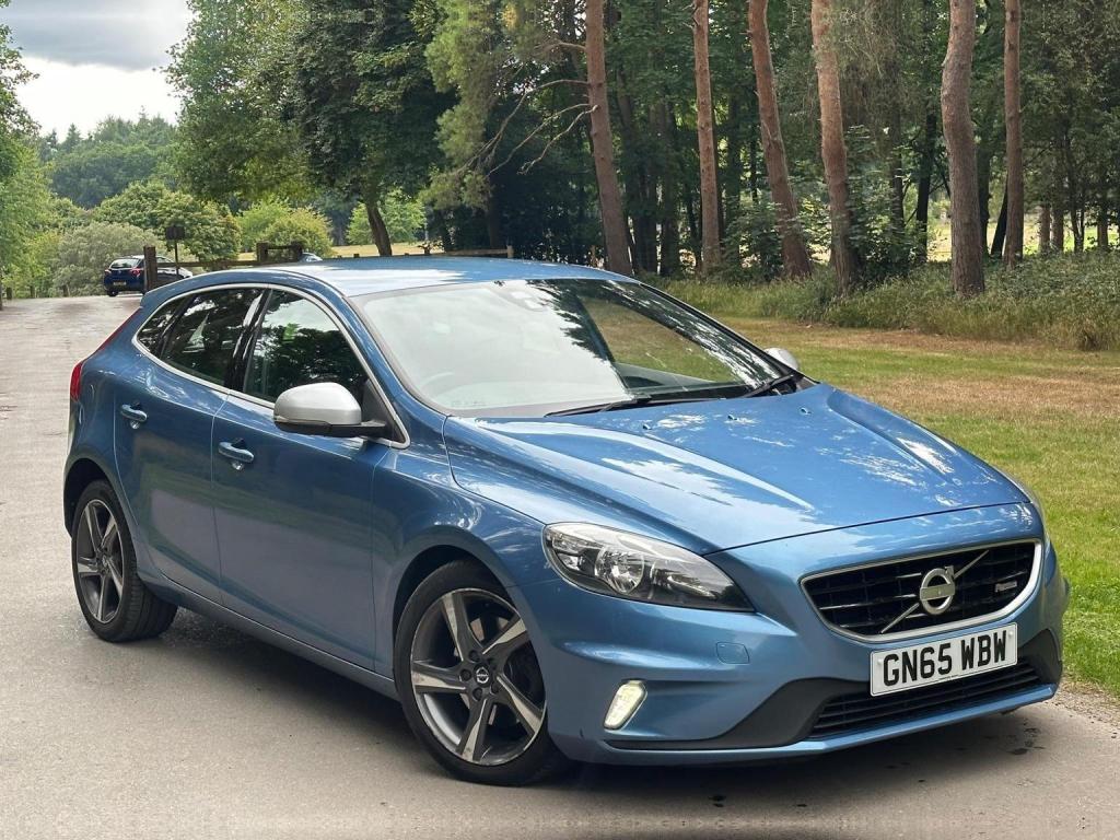 VOLVO V40