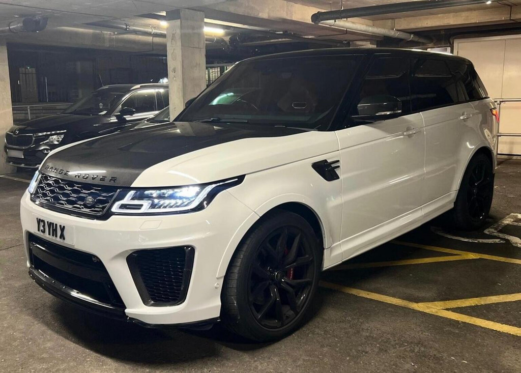 View LAND ROVER RANGE ROVER SPORT 5.0 P575 V8 SVR Auto 4WD Euro 6 (s/s) 5dr