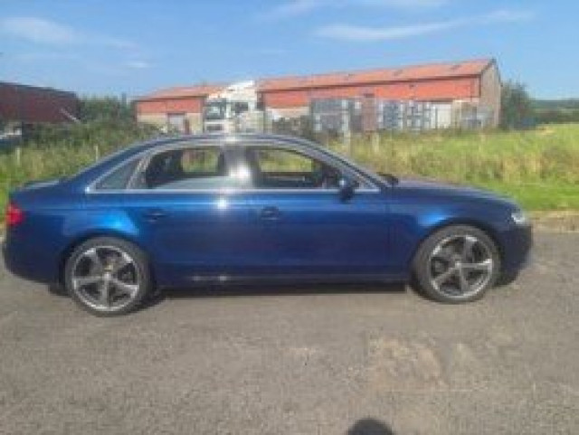 AUDI A4 2.0 TDI SE Technik