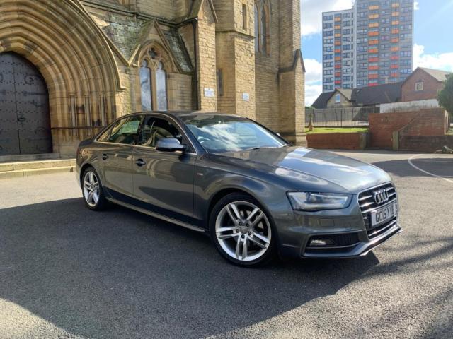 AUDI A4 2.0 TDI S line 