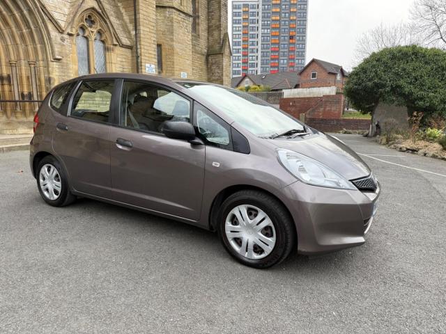 HONDA JAZZ 1.2 i-VTEC S