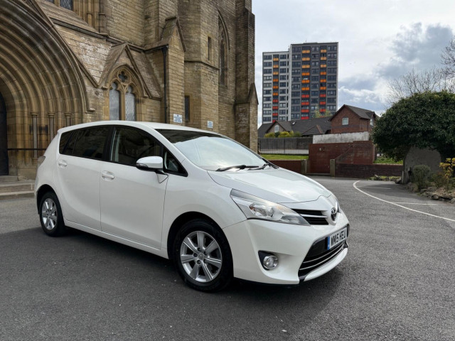 TOYOTA VERSO 1.6 D-4D Icon