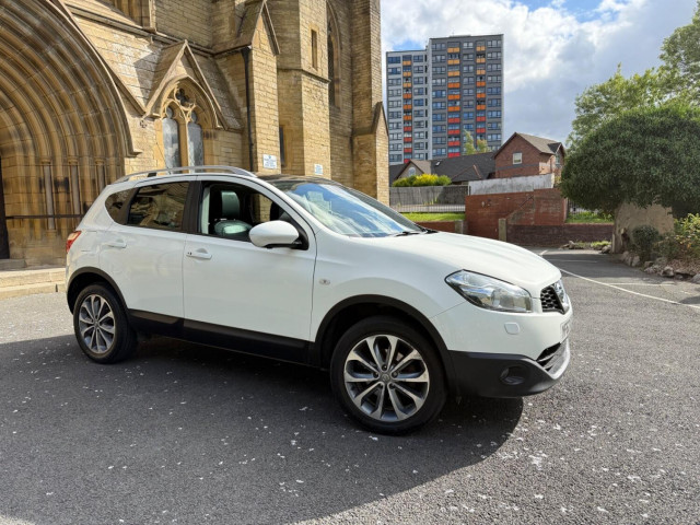 NISSAN QASHQAI 1.6 dCi Tekna