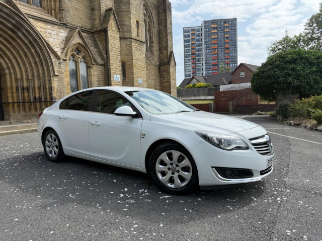 VAUXHALL INSIGNIA 2.0 CDTi SRi Nav