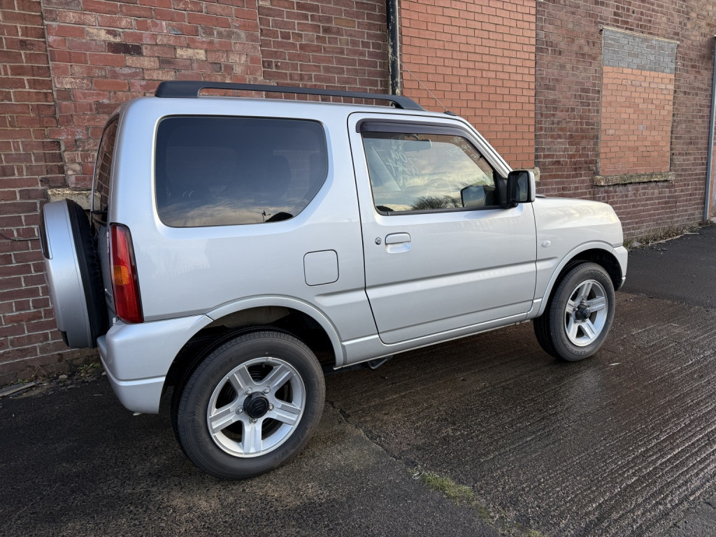 SUZUKI JIMNY