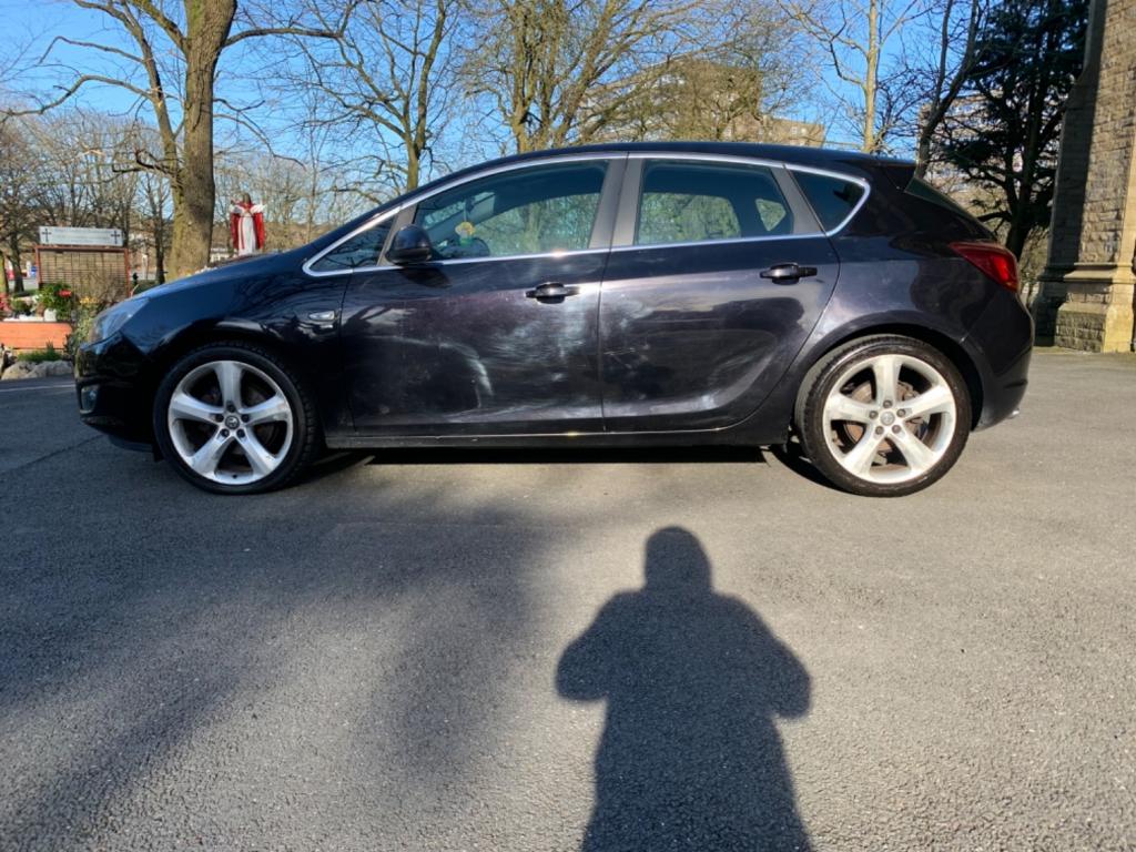 VAUXHALL ASTRA