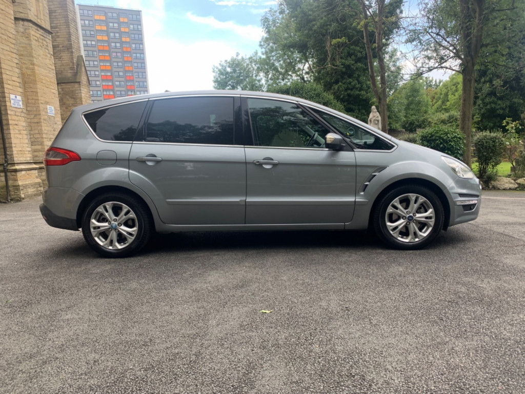 FORD S-MAX