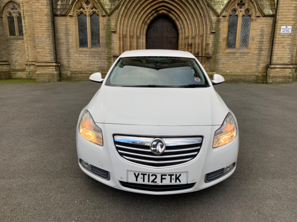 VAUXHALL INSIGNIA