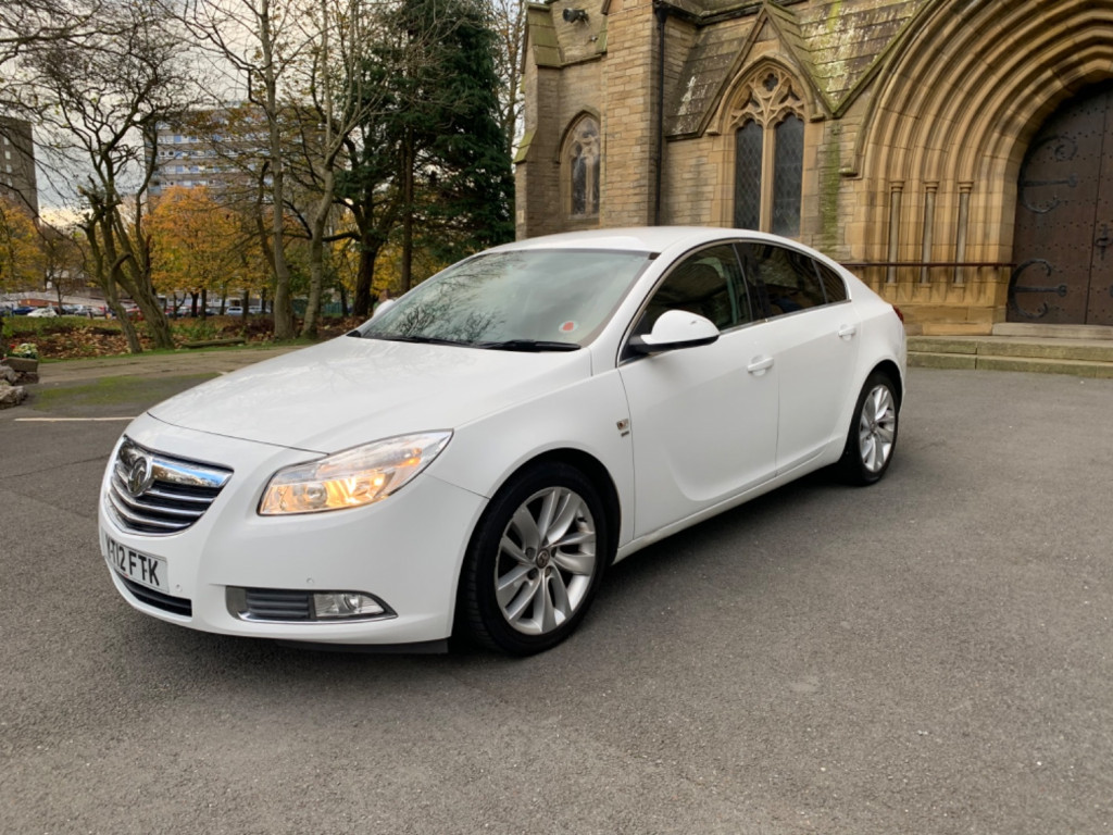 VAUXHALL INSIGNIA