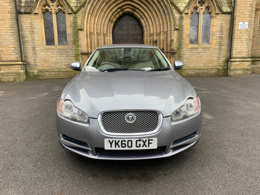 JAGUAR XF