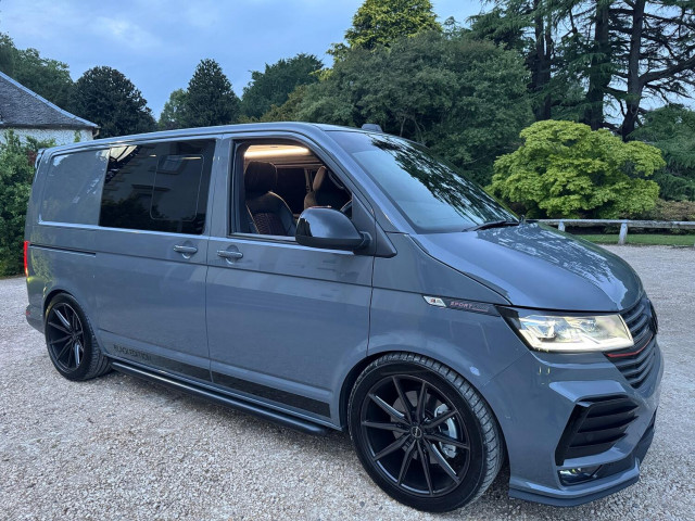 VOLKSWAGEN TRANSPORTER