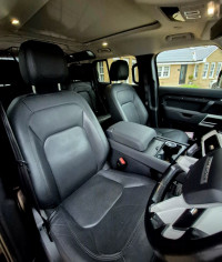 LAND ROVER DEFENDER 110