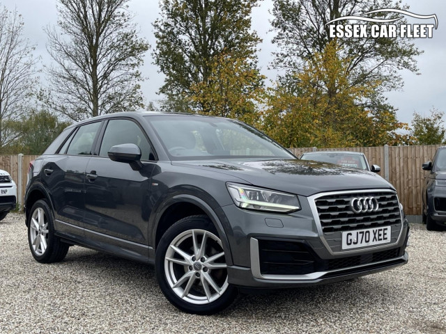 AUDI Q2
