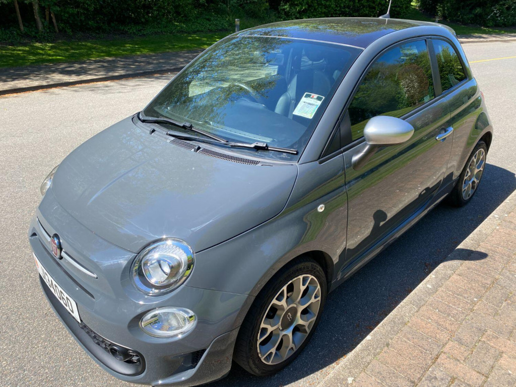 View FIAT 500 1.0 MHEV Rock Star