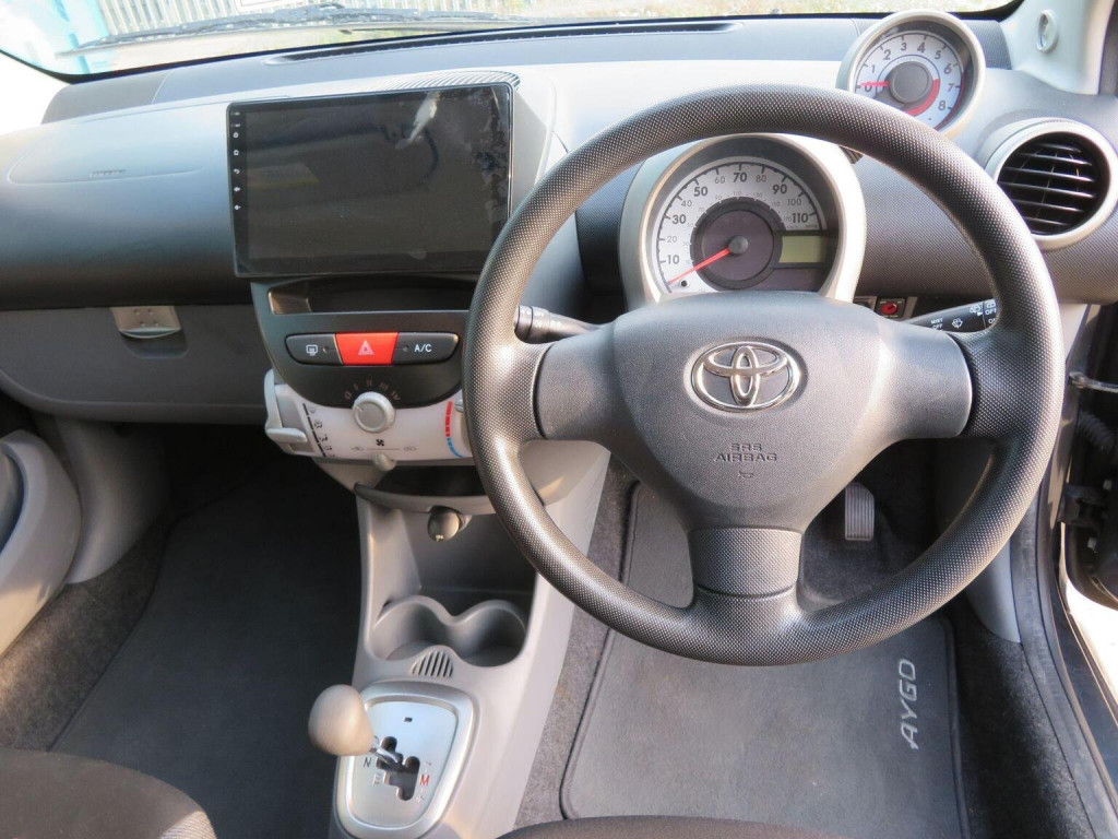 TOYOTA AYGO
