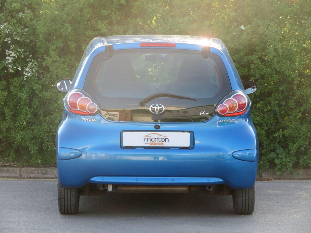 TOYOTA AYGO