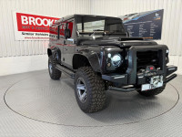 LAND ROVER DEFENDER 110