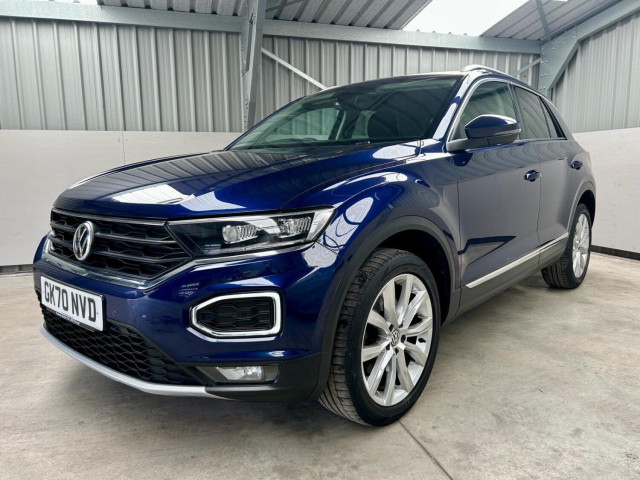 VOLKSWAGEN T-ROC