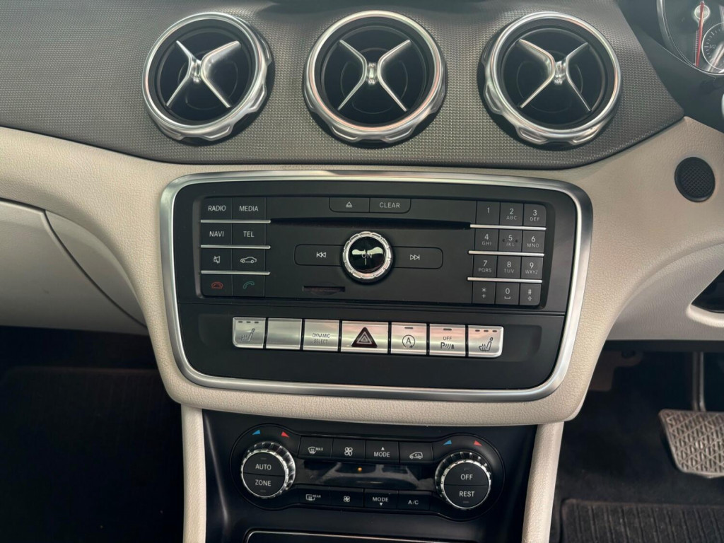 MERCEDES-BENZ GLA CLASS