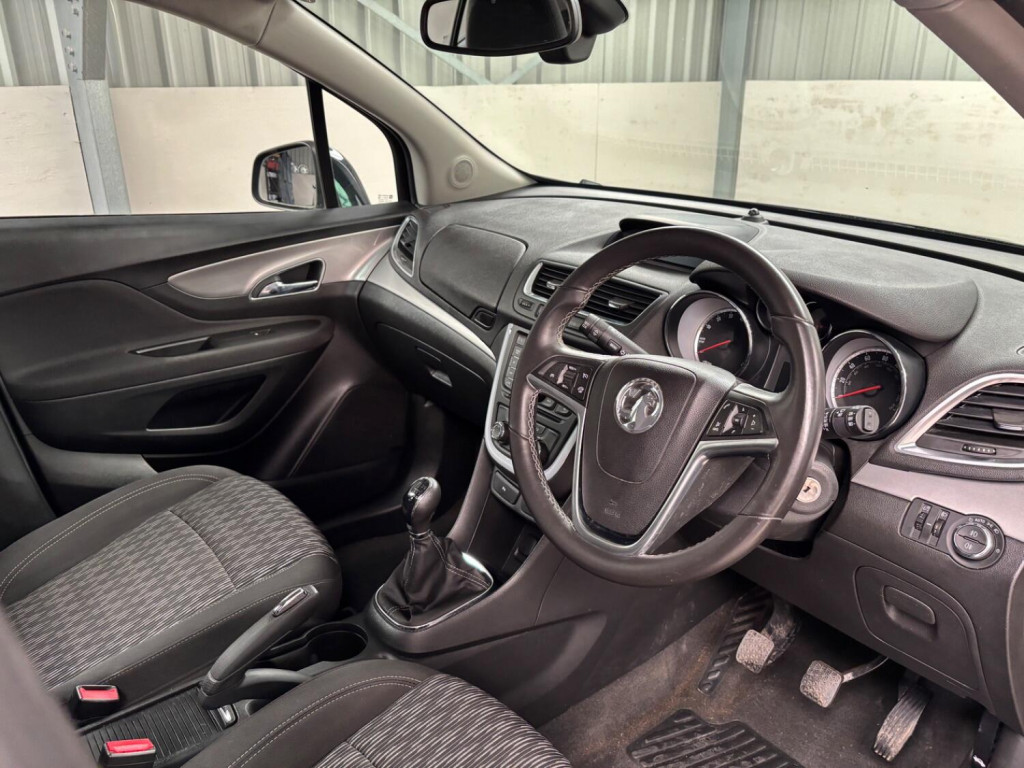 VAUXHALL MOKKA
