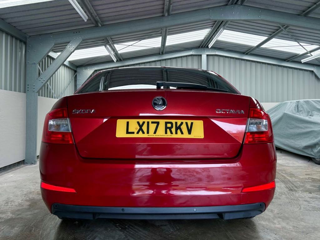 SKODA OCTAVIA
