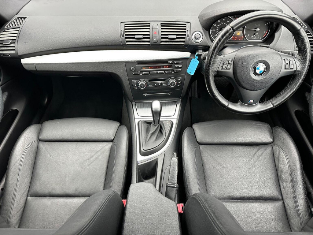 View BMW 1 SERIES 2.0 120d M Sport Steptronic Euro 5 2dr