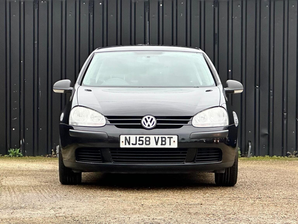 View VOLKSWAGEN GOLF 1.4 S 5dr
