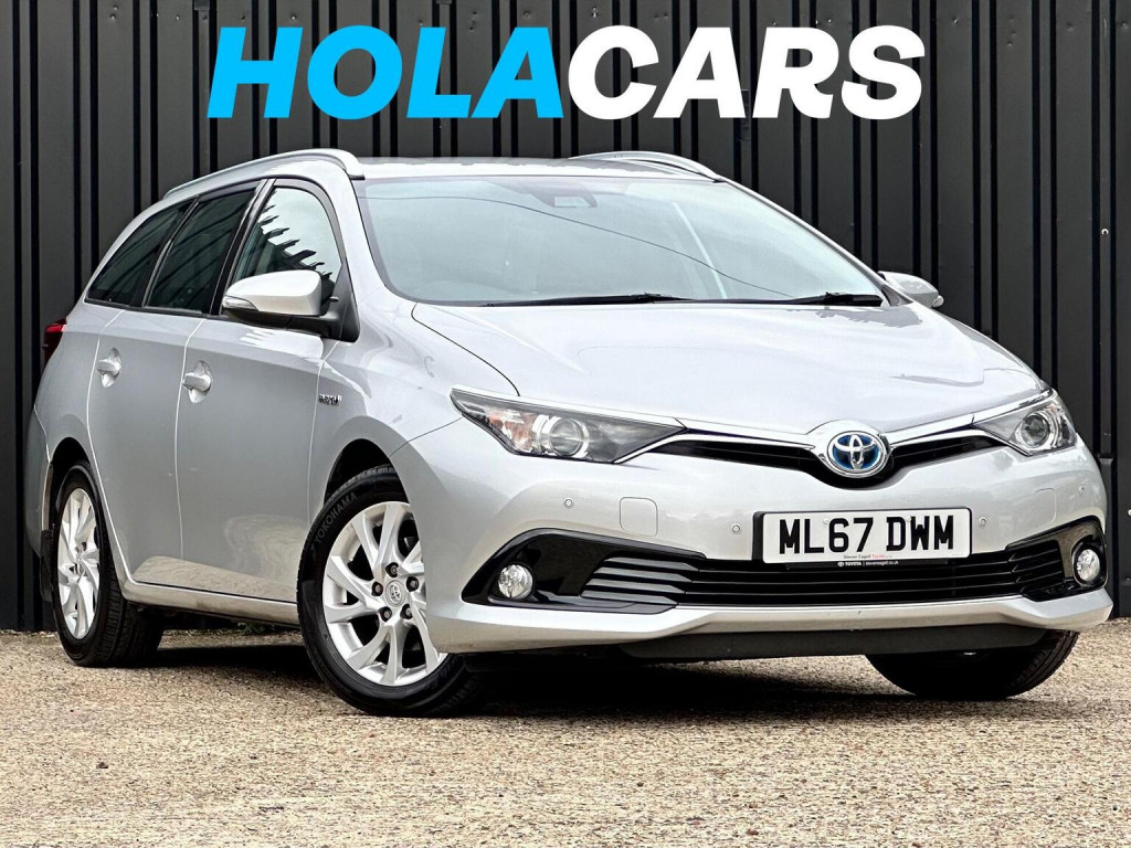 View TOYOTA AURIS 1.8 VVT-h Icon Tech Touring Sports CVT Euro 6 (s/s) 5dr
