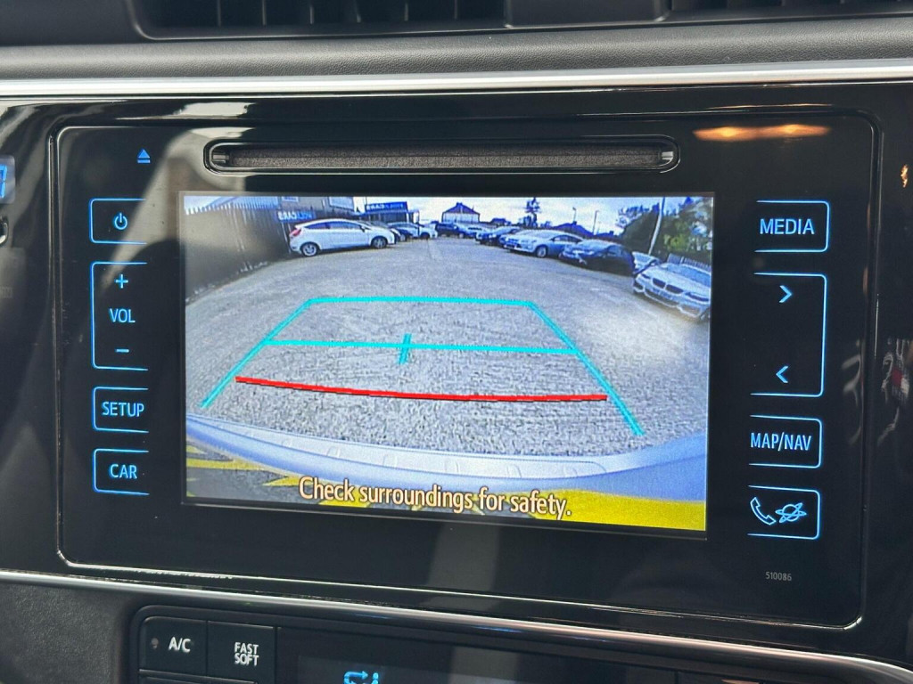 View TOYOTA AURIS 1.8 VVT-h Icon Tech Touring Sports CVT Euro 6 (s/s) 5dr