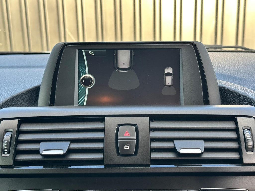 View BMW 1 SERIES 1.6 116i Sport Euro 6 (s/s) 3dr