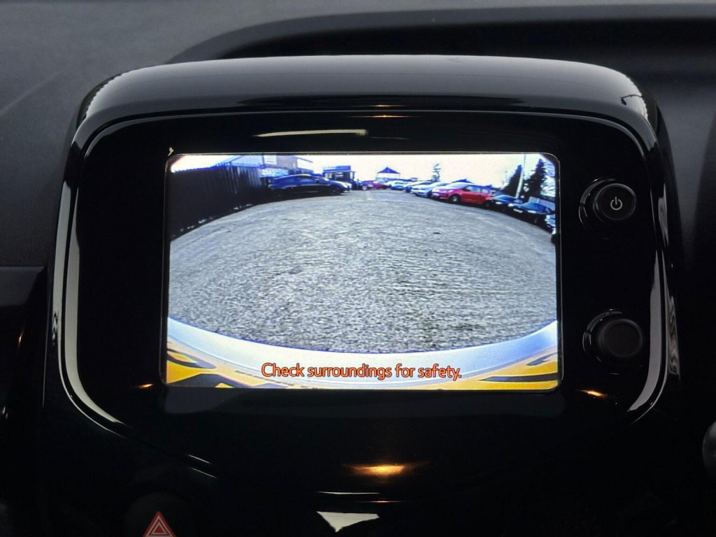 View TOYOTA AYGO 1.0 VVT-i x-clusiv Euro 5 5dr Euro 5