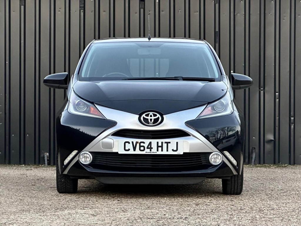 View TOYOTA AYGO 1.0 VVT-i x-clusiv Euro 5 5dr Euro 5