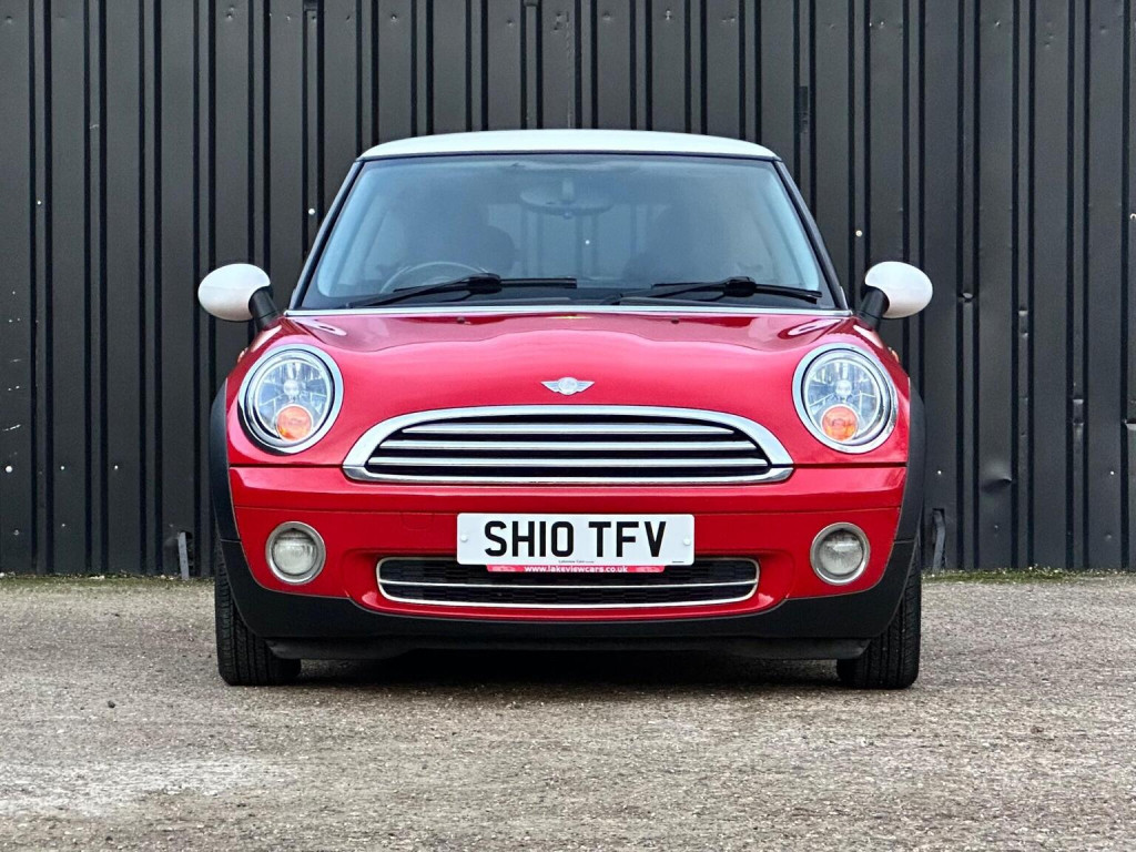 View MINI HATCH 1.6 Cooper Euro 5 3dr