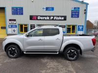 NISSAN NAVARA