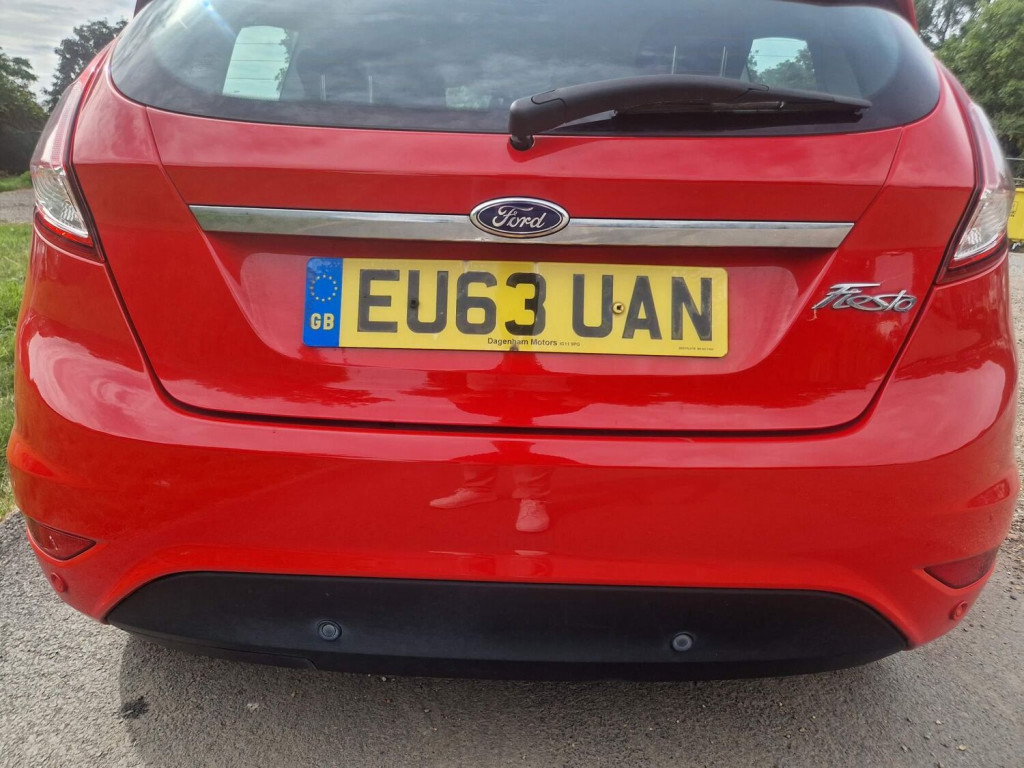 FORD FIESTA
