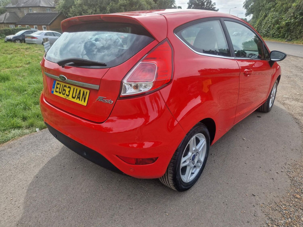 FORD FIESTA