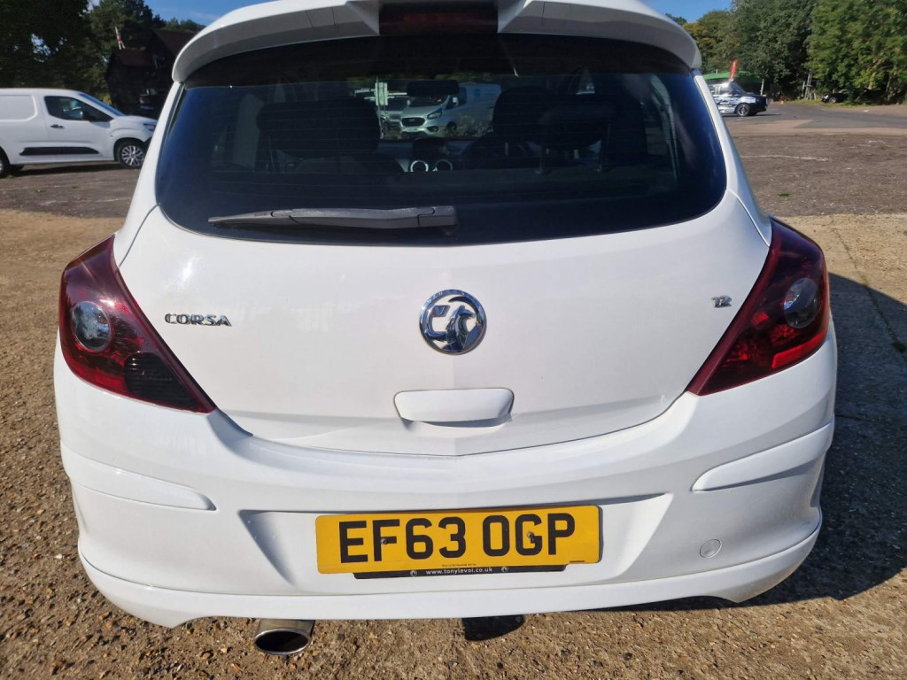 VAUXHALL CORSA